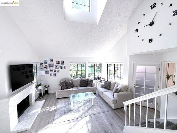 2561 Yerba Bank CT 0, San Jose CA 95121