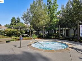 2561 Yerba Bank CT 0, San Jose CA 95121