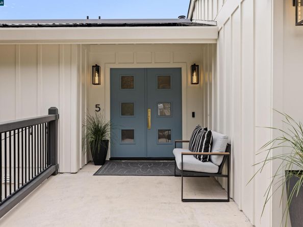 5 Wanda Ln, Orinda CA 94563