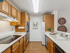 1840 Tice Creek 2217, Walnut Creek CA 94595