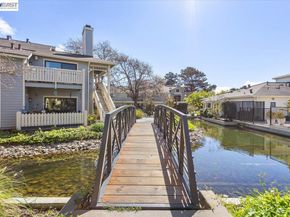 130 Lakeshore Ct, Richmond CA 94804