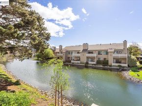 130 Lakeshore Ct, Richmond CA 94804