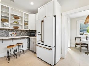 5444 Lawton Ave, Oakland CA 94618