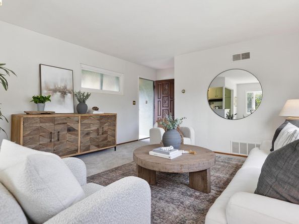 3955-3957 Canon Ave, Oakland CA 94602