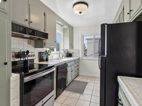 3955-3957 Canon Ave, Oakland CA 94602