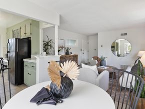 3955-3957 Canon Ave, Oakland CA 94602