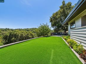 6 Tanglewood Lane, Lafayette CA 94549
