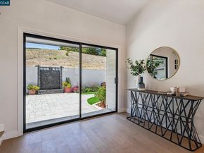 6 Tanglewood Lane, Lafayette CA 94549