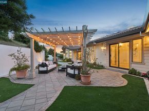 6 Tanglewood Lane, Lafayette CA 94549