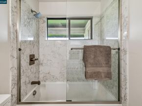 6 Tanglewood Lane, Lafayette CA 94549