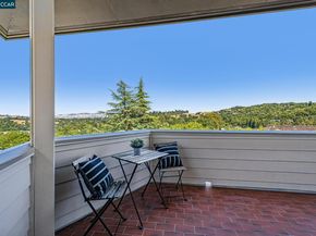 6 Tanglewood Lane, Lafayette CA 94549