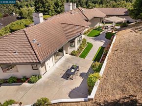 6 Tanglewood Lane, Lafayette CA 94549