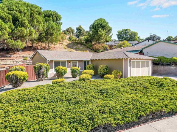 2506 Henry Ave, Pinole CA 94564