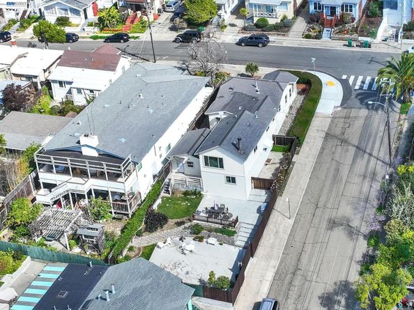 4471 Tulip Ave, Oakland CA 94619