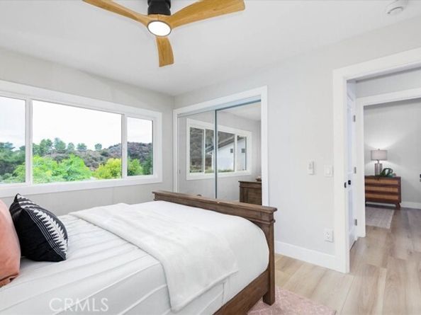 4401 Cezanne Avenue, Woodland Hills (los Angeles) CA 91364