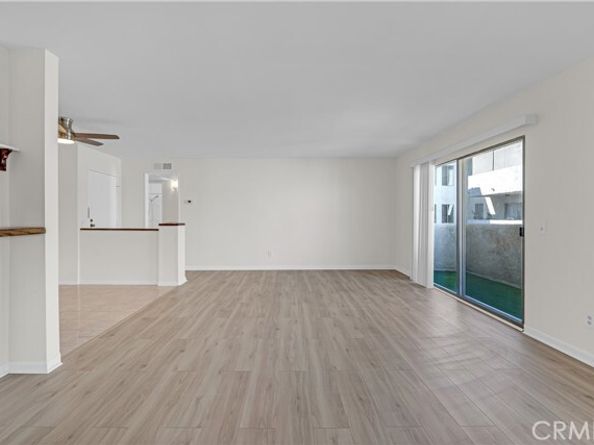 1422 Rock Glen Avenue 214, Glendale CA 91205