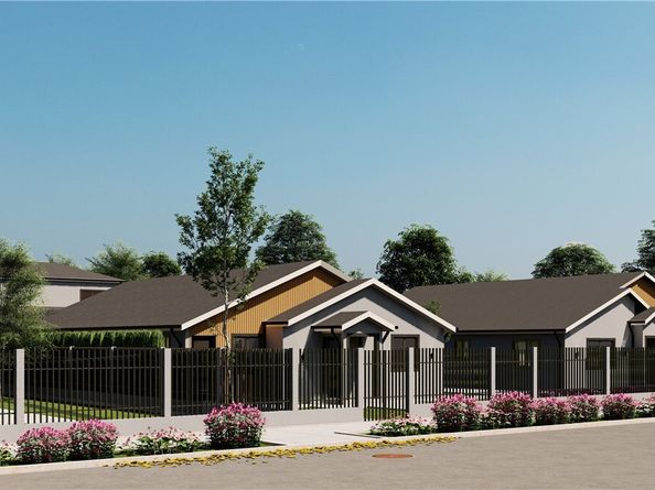 13722 Pierce Street, Pacoima (los Angeles) CA 91331