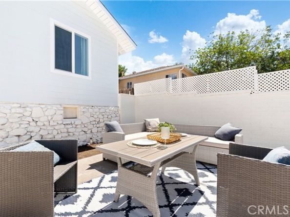 10621 Helendale Avenue, Tujunga (los Angeles) CA 91042