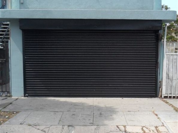 8763 S San Pedro Street, Los Angeles CA 90003