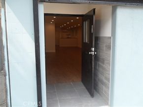 8763 S San Pedro Street, Los Angeles CA 90003
