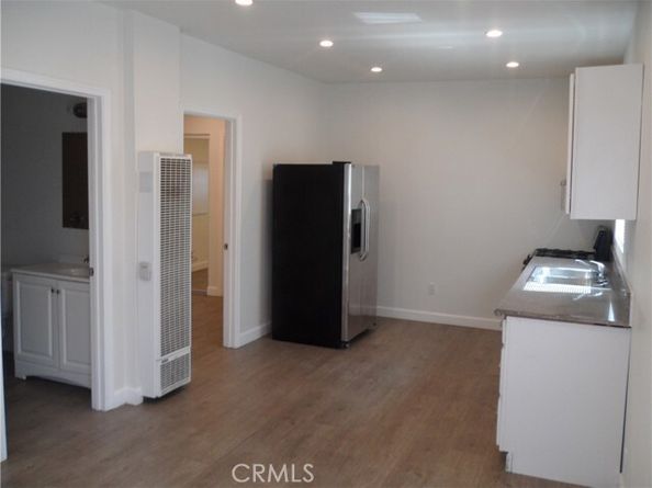 8763 S San Pedro Street, Los Angeles CA 90003