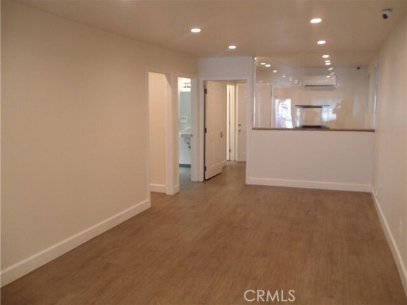 8763 S San Pedro Street, Los Angeles CA 90003