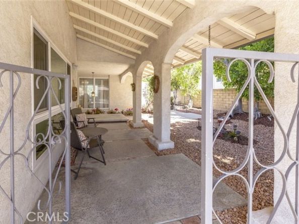 11801 Thunderbird Avenue, Porter Ranch (los Angeles) CA 91326
