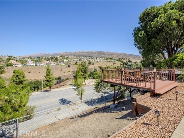 11801 Thunderbird Avenue, Porter Ranch (los Angeles) CA 91326