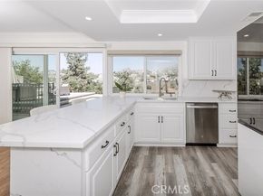 11801 Thunderbird Avenue, Porter Ranch (los Angeles) CA 91326