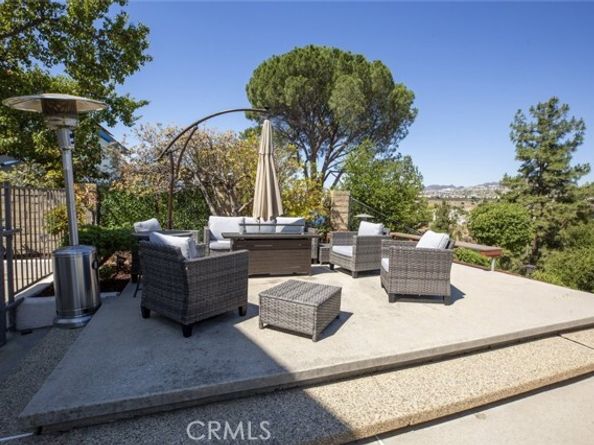 11801 Thunderbird Avenue, Porter Ranch (los Angeles) CA 91326