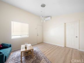 10224 Fernglen Avenue, Tujunga (los Angeles) CA 91042