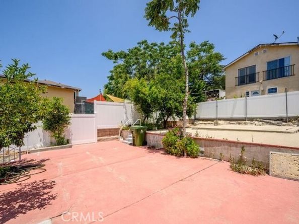 10224 Fernglen Avenue, Tujunga (los Angeles) CA 91042