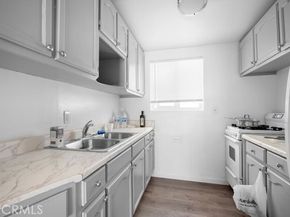 10224 Fernglen Avenue, Tujunga (los Angeles) CA 91042