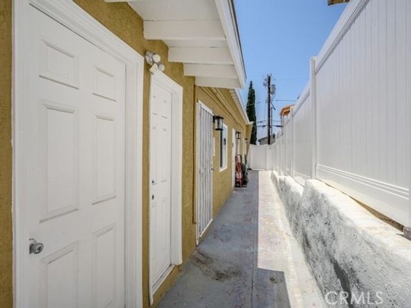 10224 Fernglen Avenue, Tujunga (los Angeles) CA 91042