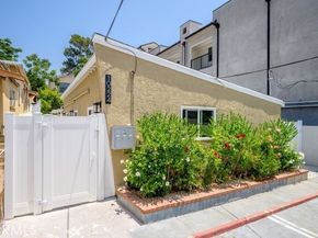 10224 Fernglen Avenue, Tujunga (los Angeles) CA 91042