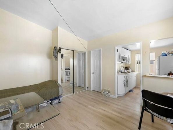 10224 Fernglen Avenue, Tujunga (los Angeles) CA 91042