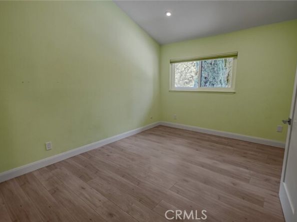 10831 Roycroft Street 18, Sun Valley (los Angeles) CA 91352