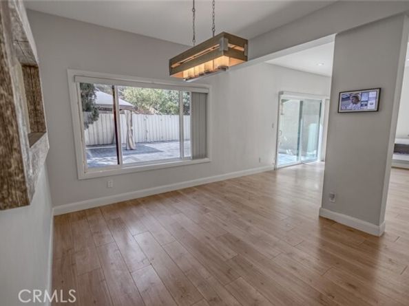 10831 Roycroft Street 18, Sun Valley (los Angeles) CA 91352