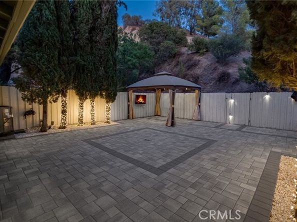 10831 Roycroft Street 18, Sun Valley (los Angeles) CA 91352