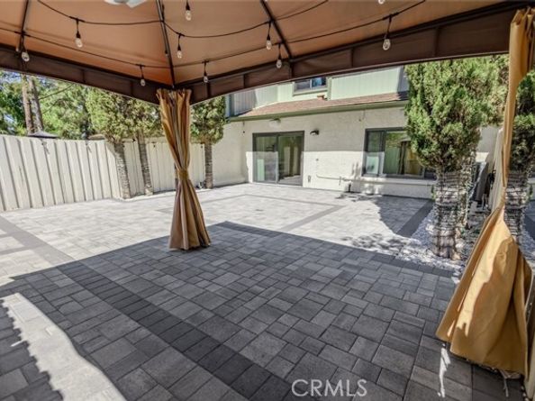 10831 Roycroft Street 18, Sun Valley (los Angeles) CA 91352