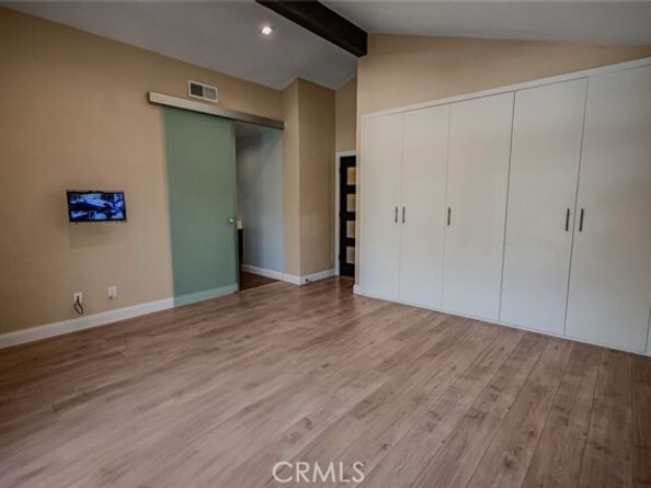 10831 Roycroft Street 18, Sun Valley (los Angeles) CA 91352