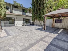 10831 Roycroft Street 18, Sun Valley (los Angeles) CA 91352