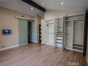 10831 Roycroft Street 18, Sun Valley (los Angeles) CA 91352