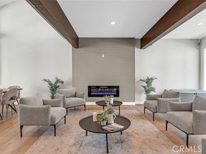 18645 Hatteras Street 230, Tarzana (los Angeles) CA 91356