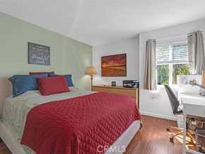 18645 Hatteras Street 230, Tarzana (los Angeles) CA 91356