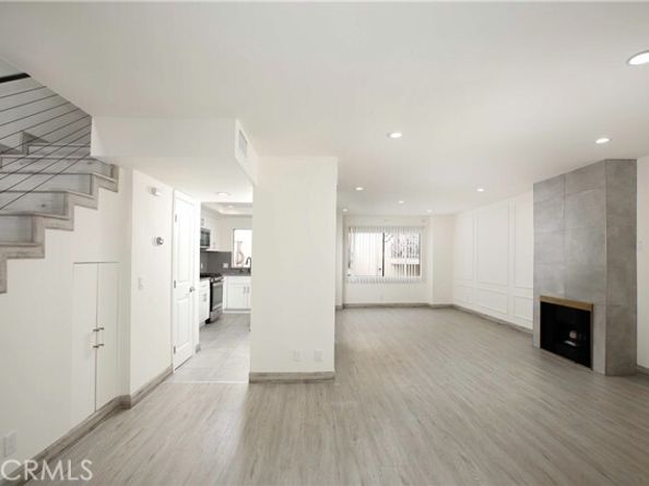 10214 Samoa 25, Tujunga (los Angeles) CA 91042