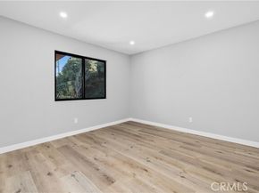 20101 Greenbriar, Tarzana (los Angeles) CA 91356