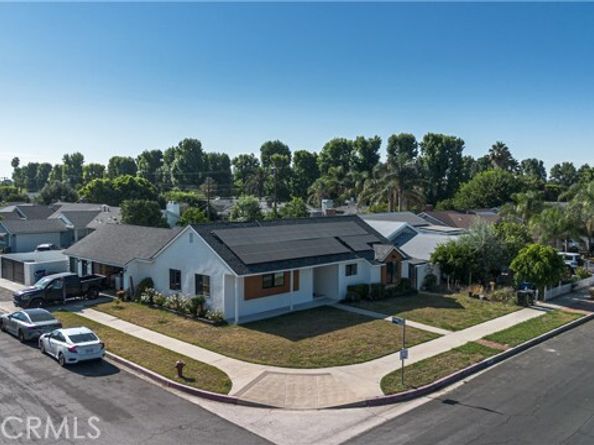 9224 Monogram Avenue, North Hills (los Angeles) CA 91343