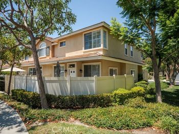 8472 E Tioga Way