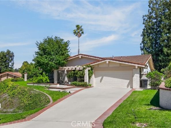 1526 S Fairway Knolls, West Covina CA 91791